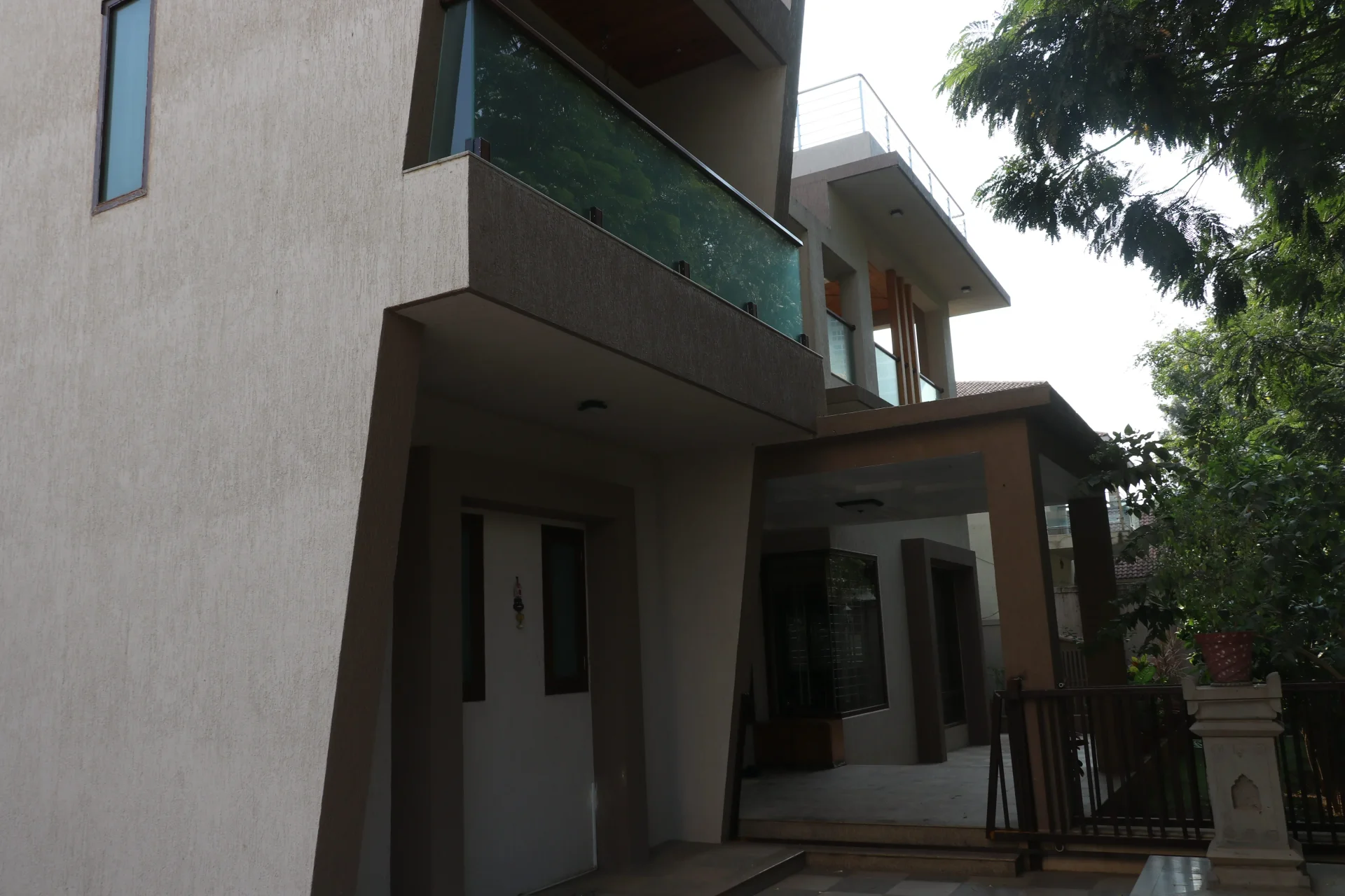 Sameer Tupe Residence
