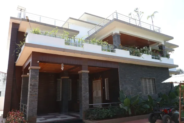 ADS Project — Santosh Kunjir Residence